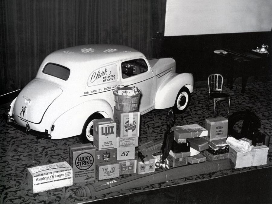  Studebaker Champion Sedan Delivery 1940 года  (фото 2 из 2)